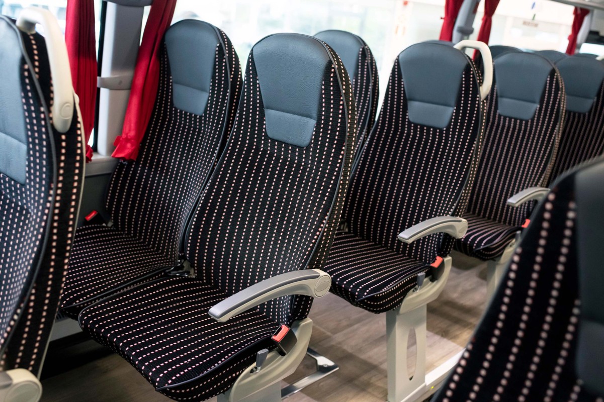 Irizar i4 seat lay out